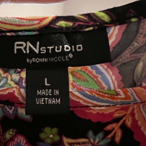 R N Studio Amazing design summer dress size large - Picture 4 of 4